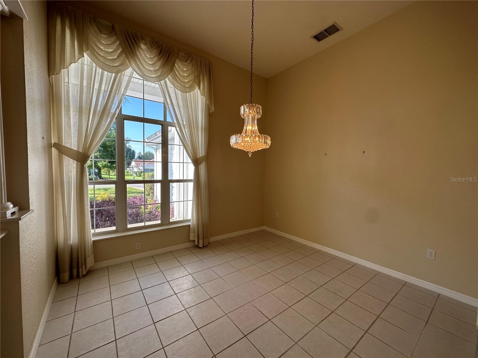 OAK RUN THE FOUNTAINS PHASE II - Residential