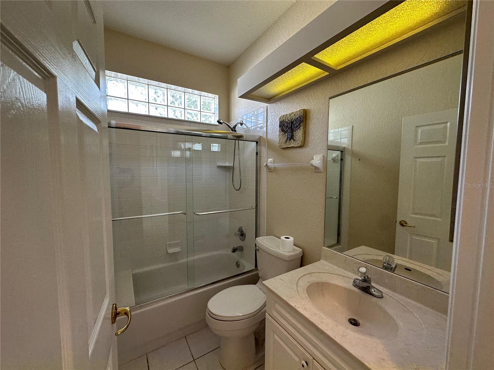 OAK RUN THE FOUNTAINS PHASE II - Residential