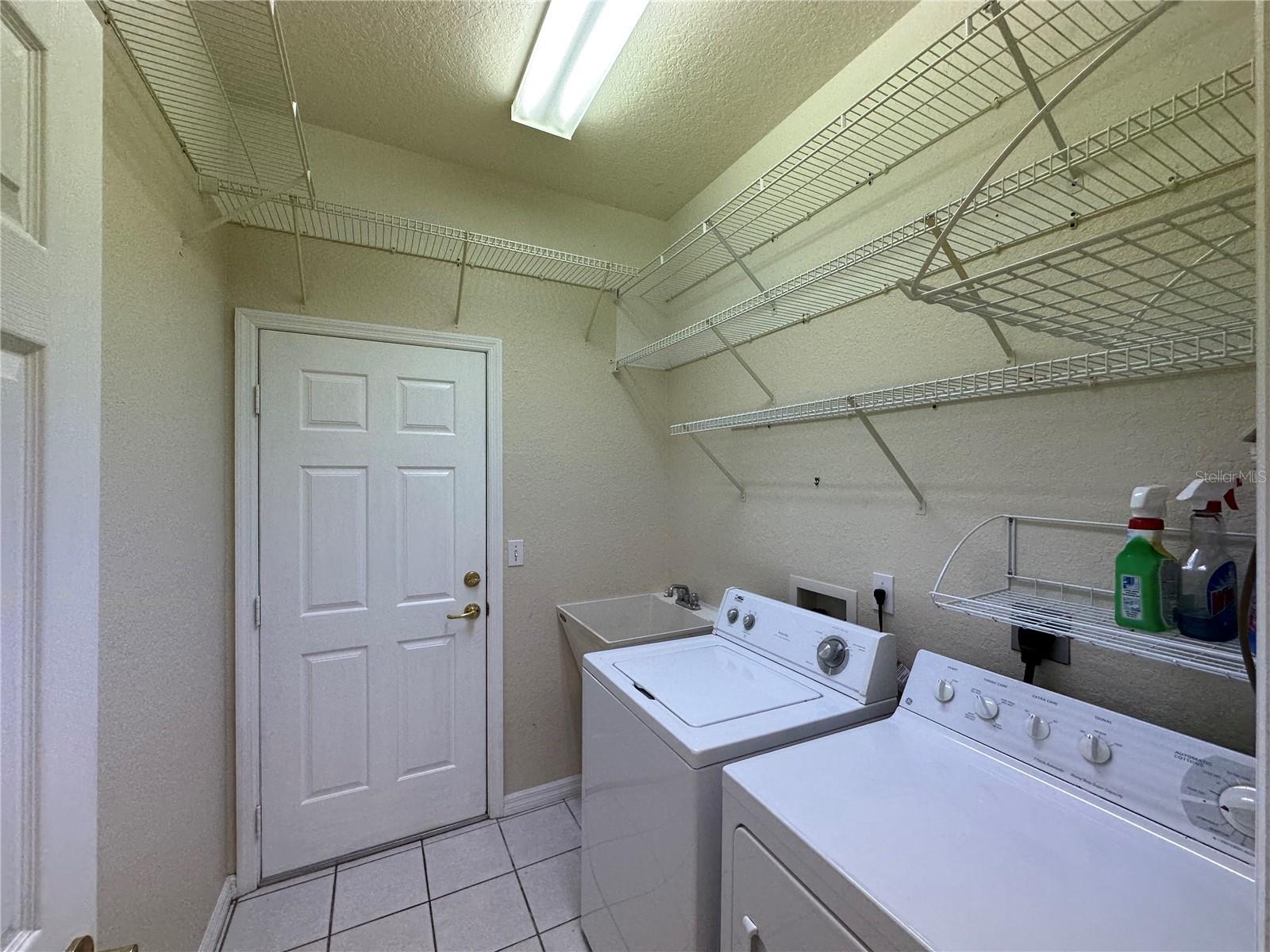 OAK RUN THE FOUNTAINS PHASE II - Residential