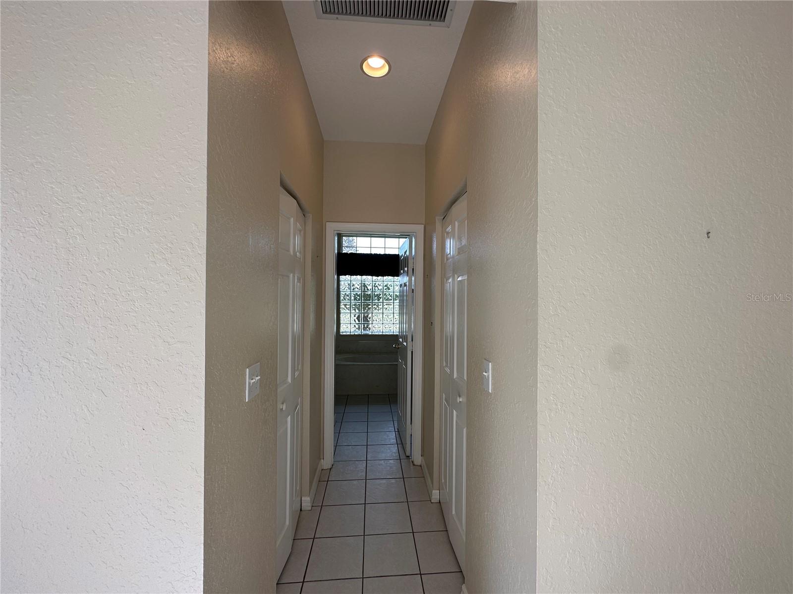 OAK RUN THE FOUNTAINS PHASE II - Residential