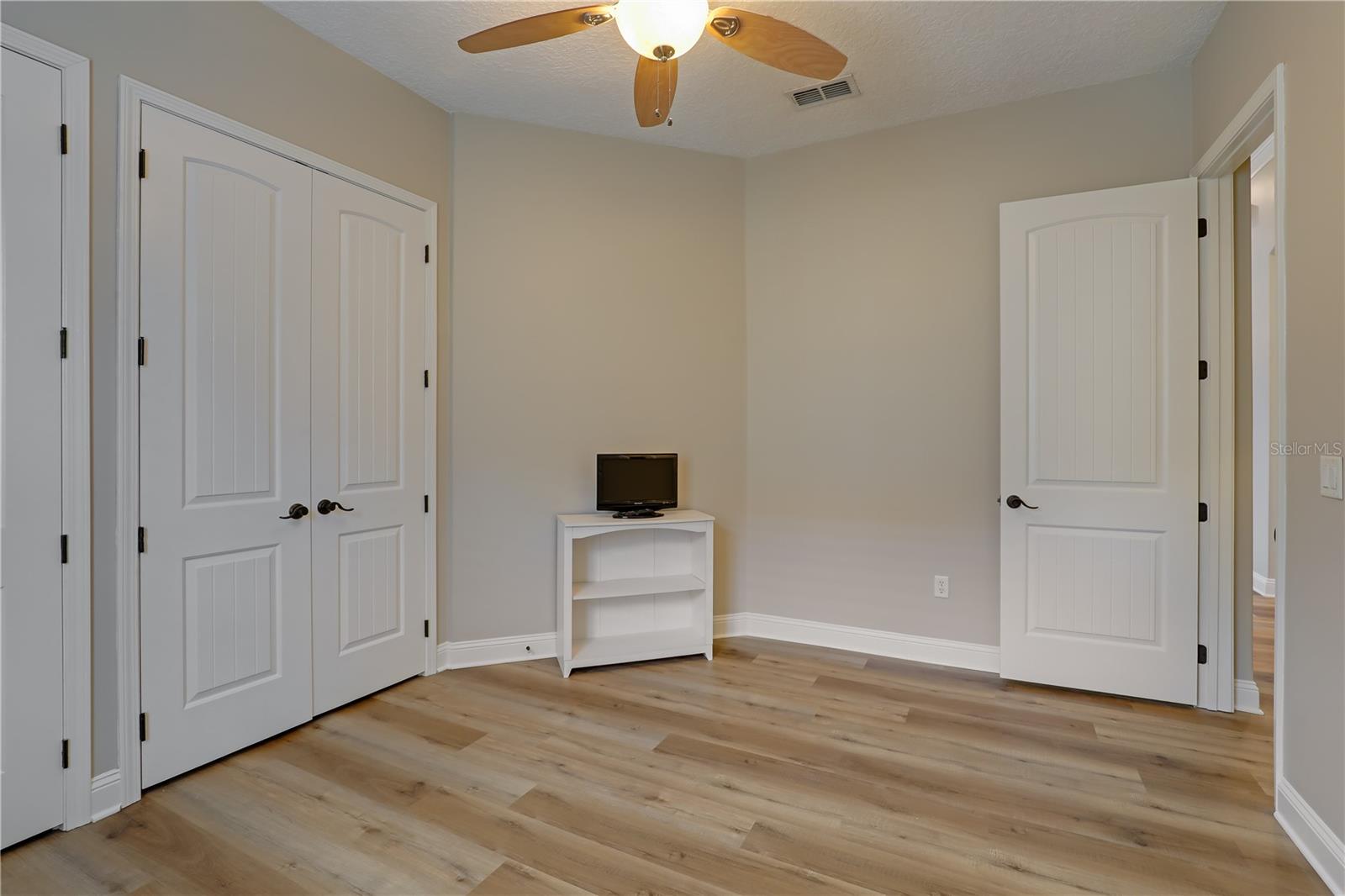 RIVERWALK ESTATES - Residential