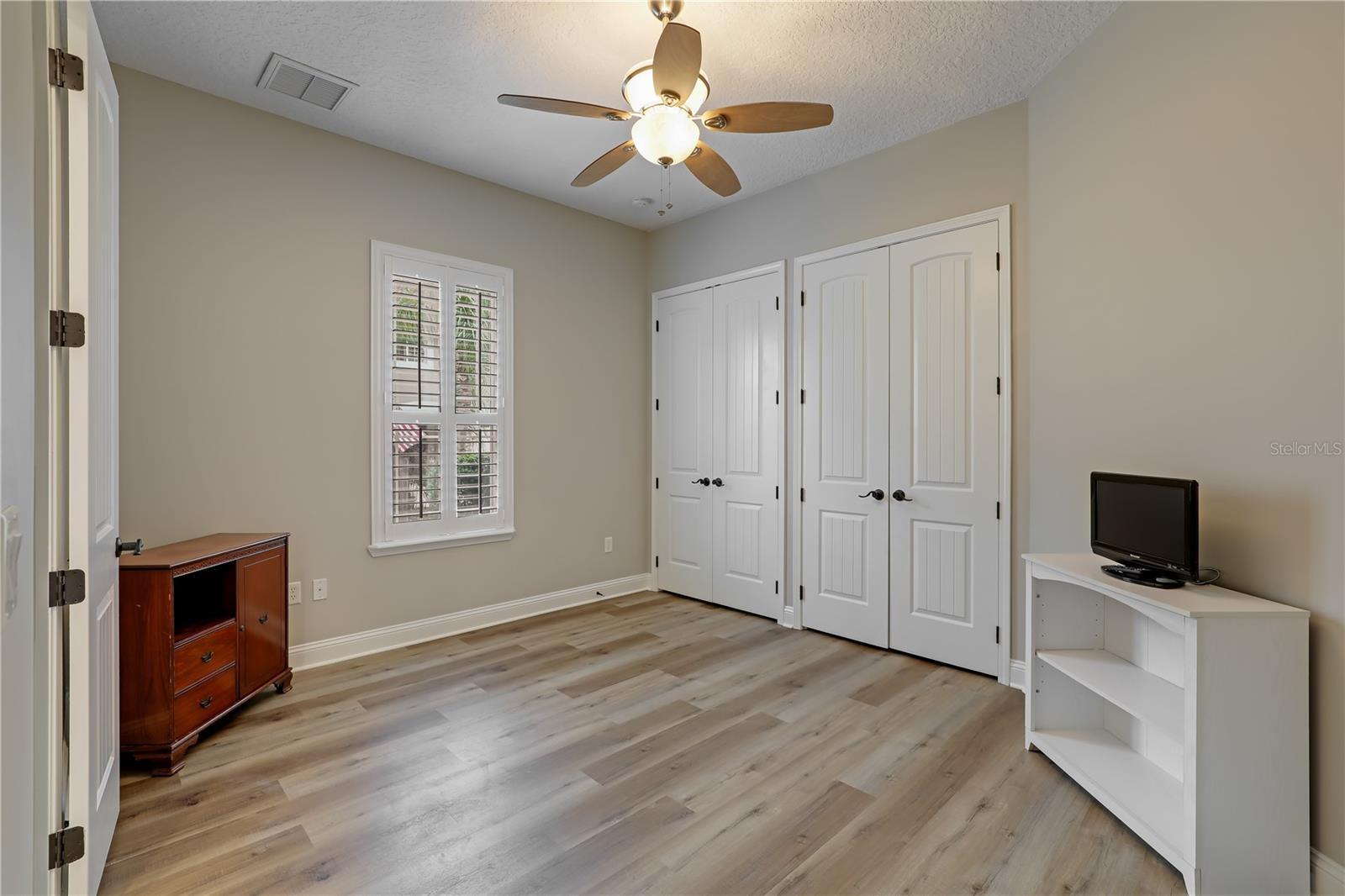 RIVERWALK ESTATES - Residential