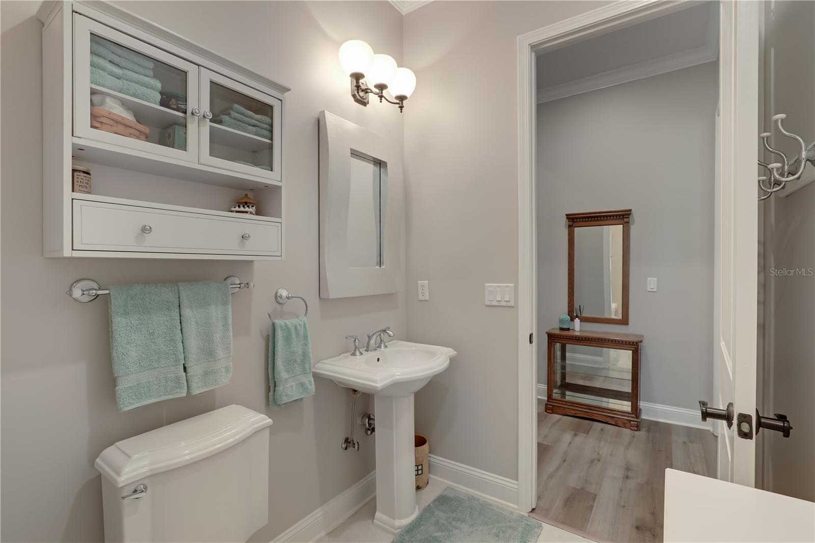 RIVERWALK ESTATES - Residential