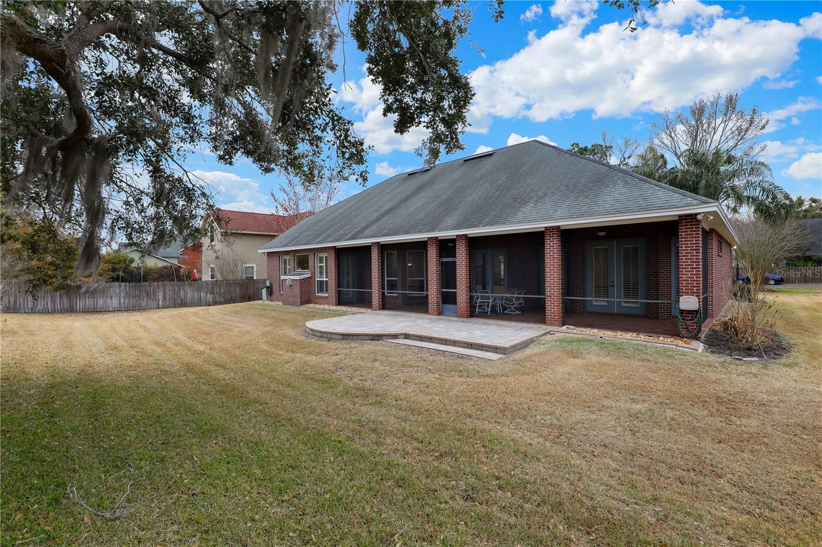 RIVERWALK ESTATES - Residential