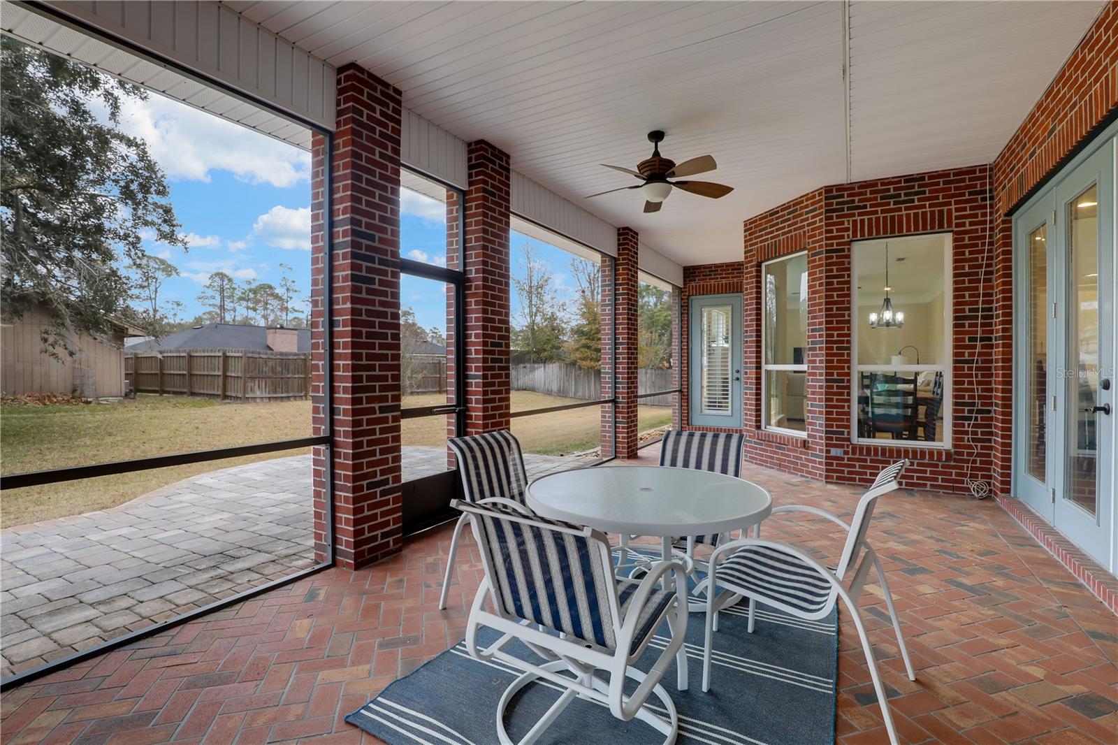 RIVERWALK ESTATES - Residential