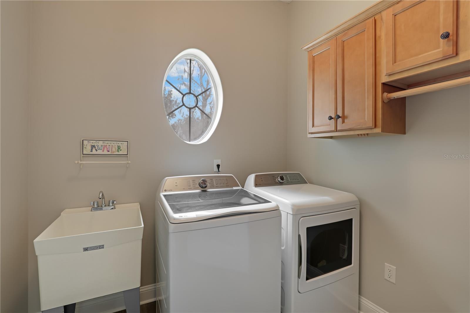 RIVERWALK ESTATES - Residential