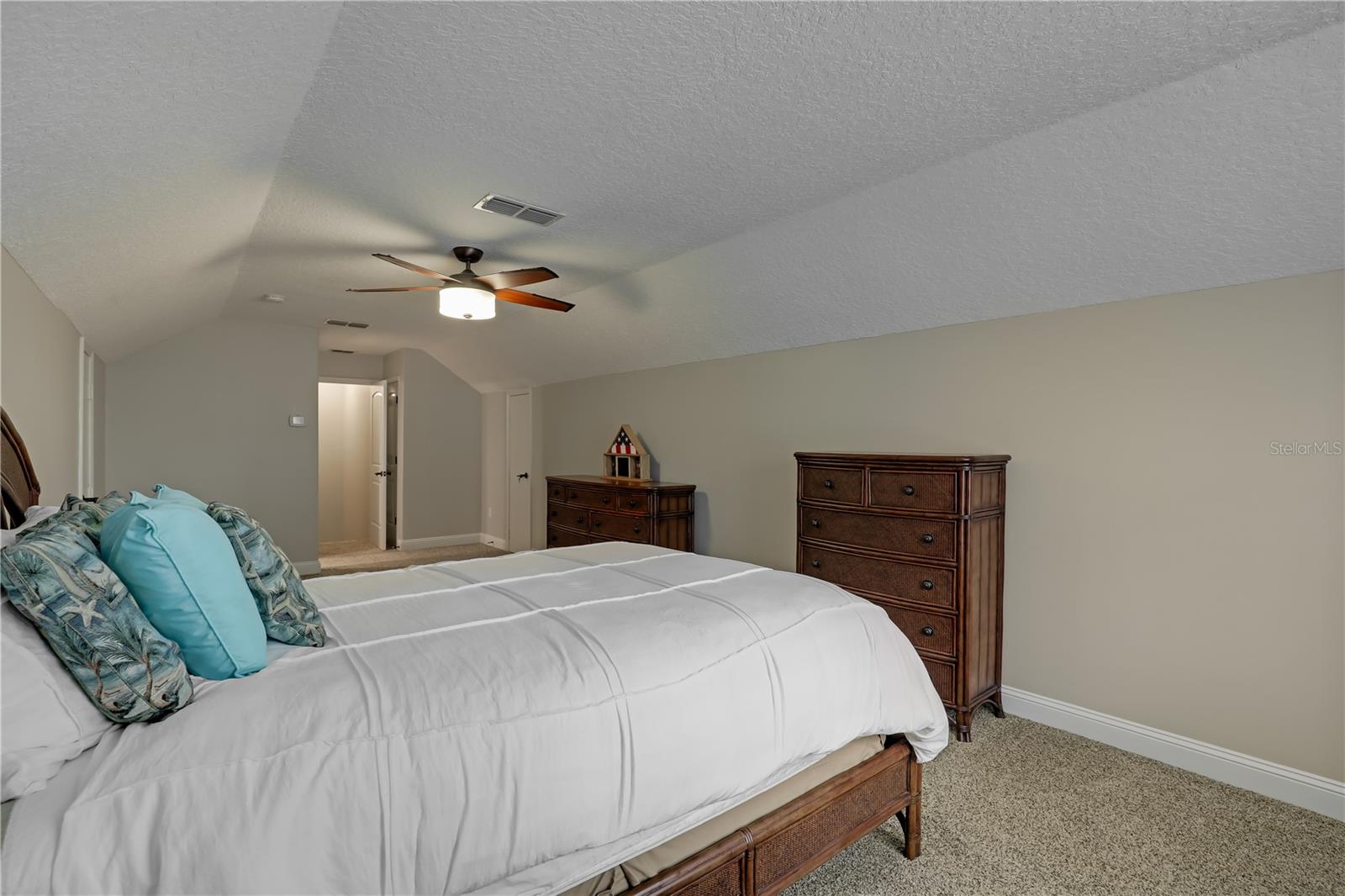 RIVERWALK ESTATES - Residential