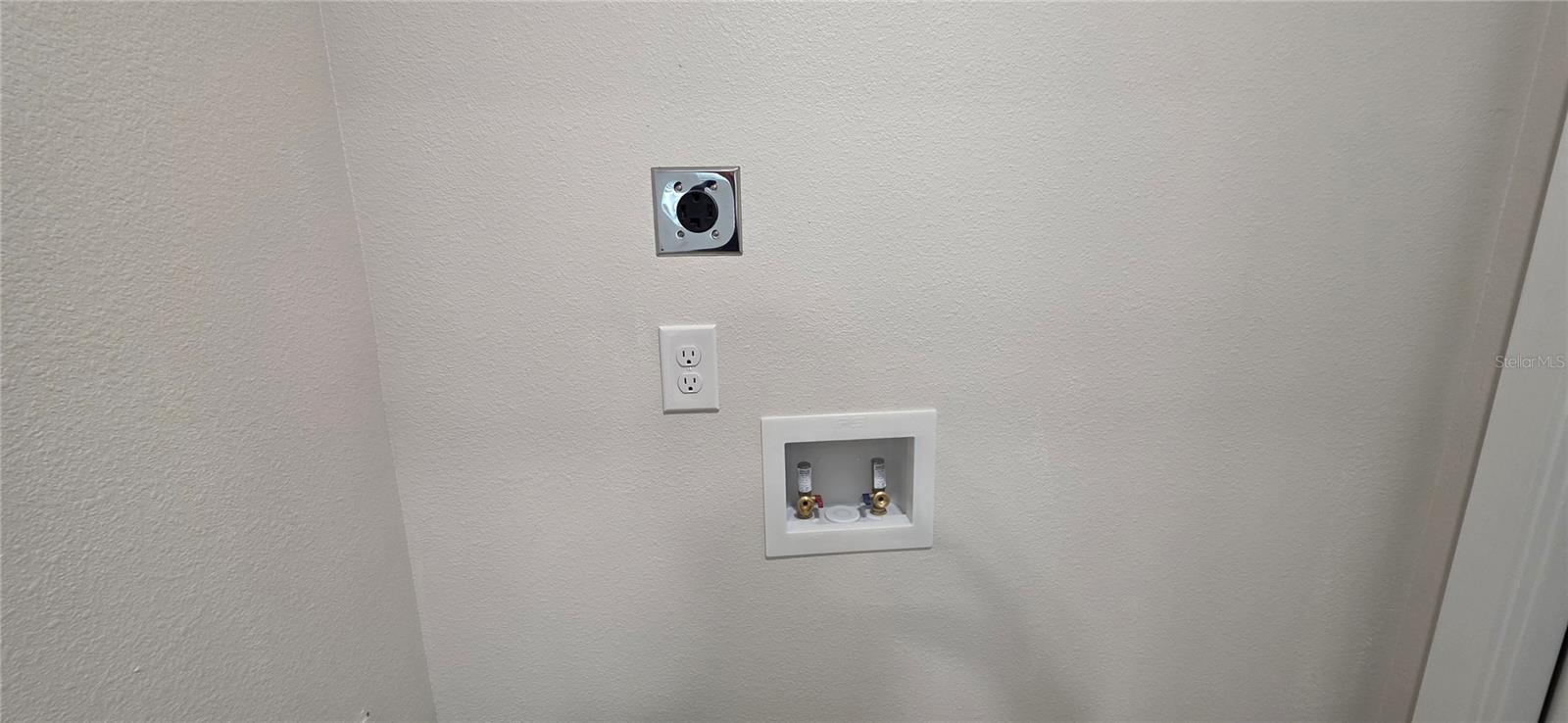 DELTONA LAKES UNIT 01 - Residential