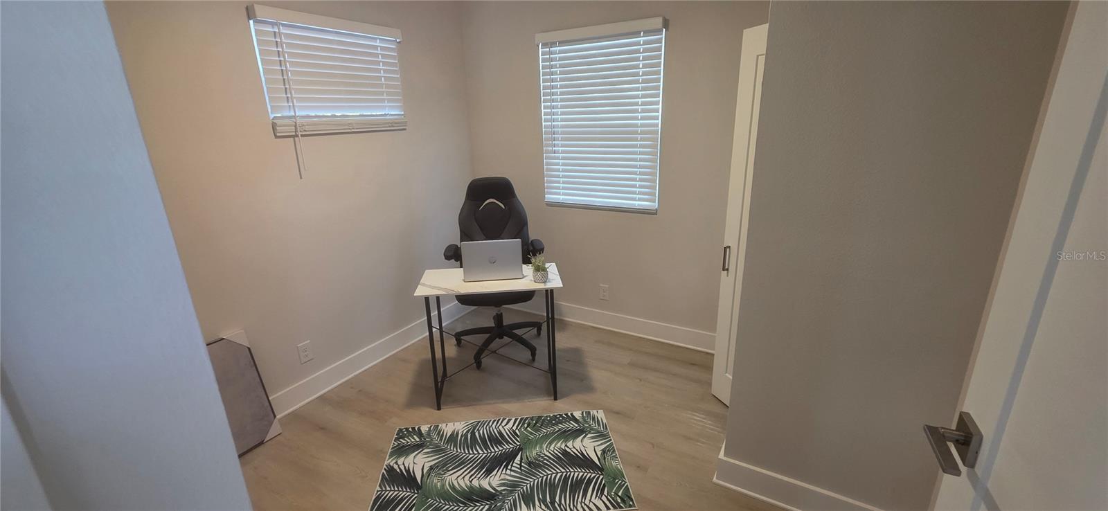 DELTONA LAKES UNIT 01 - Residential