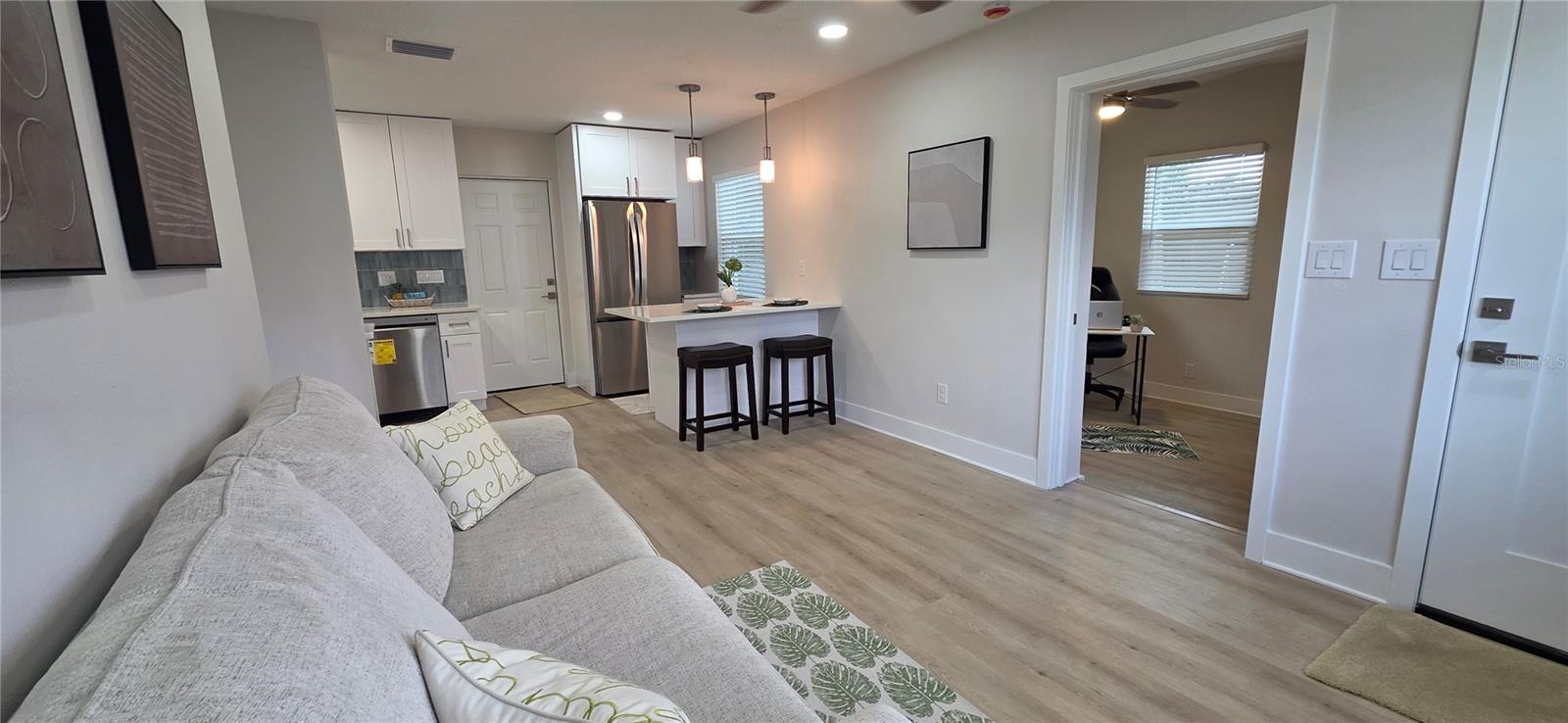 DELTONA LAKES UNIT 01 - Residential