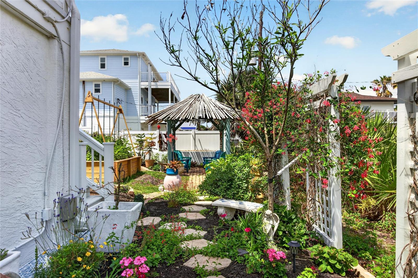 MARINELAND ACRES 2ND ADD - Residential