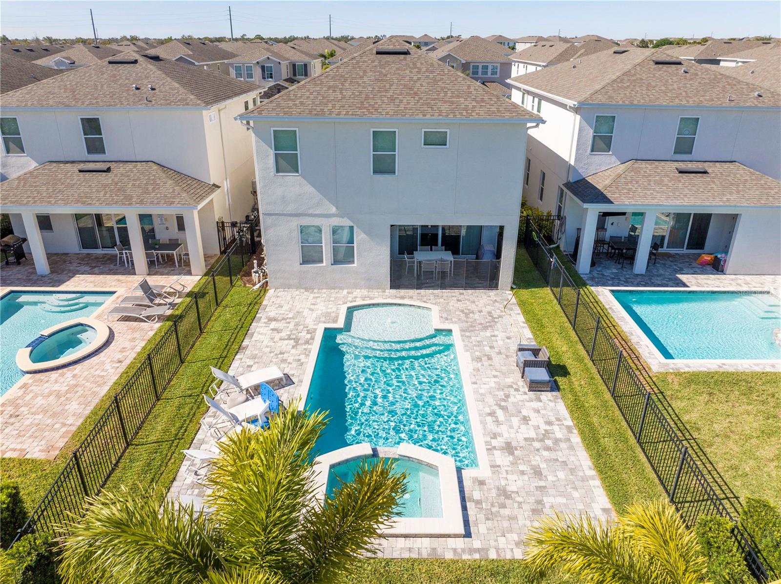 412 SOUTHFIELD STREET