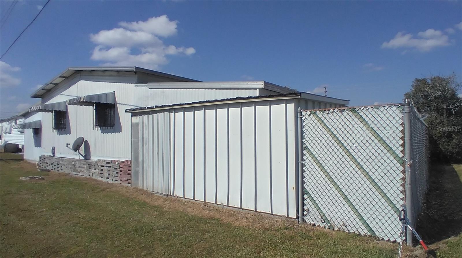 FRIENDSHIP VLG SEC 21 UN 1 - Residential