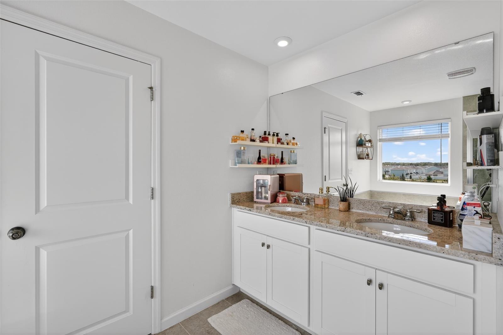 SOLEIL AT WESTSIDE - Residential