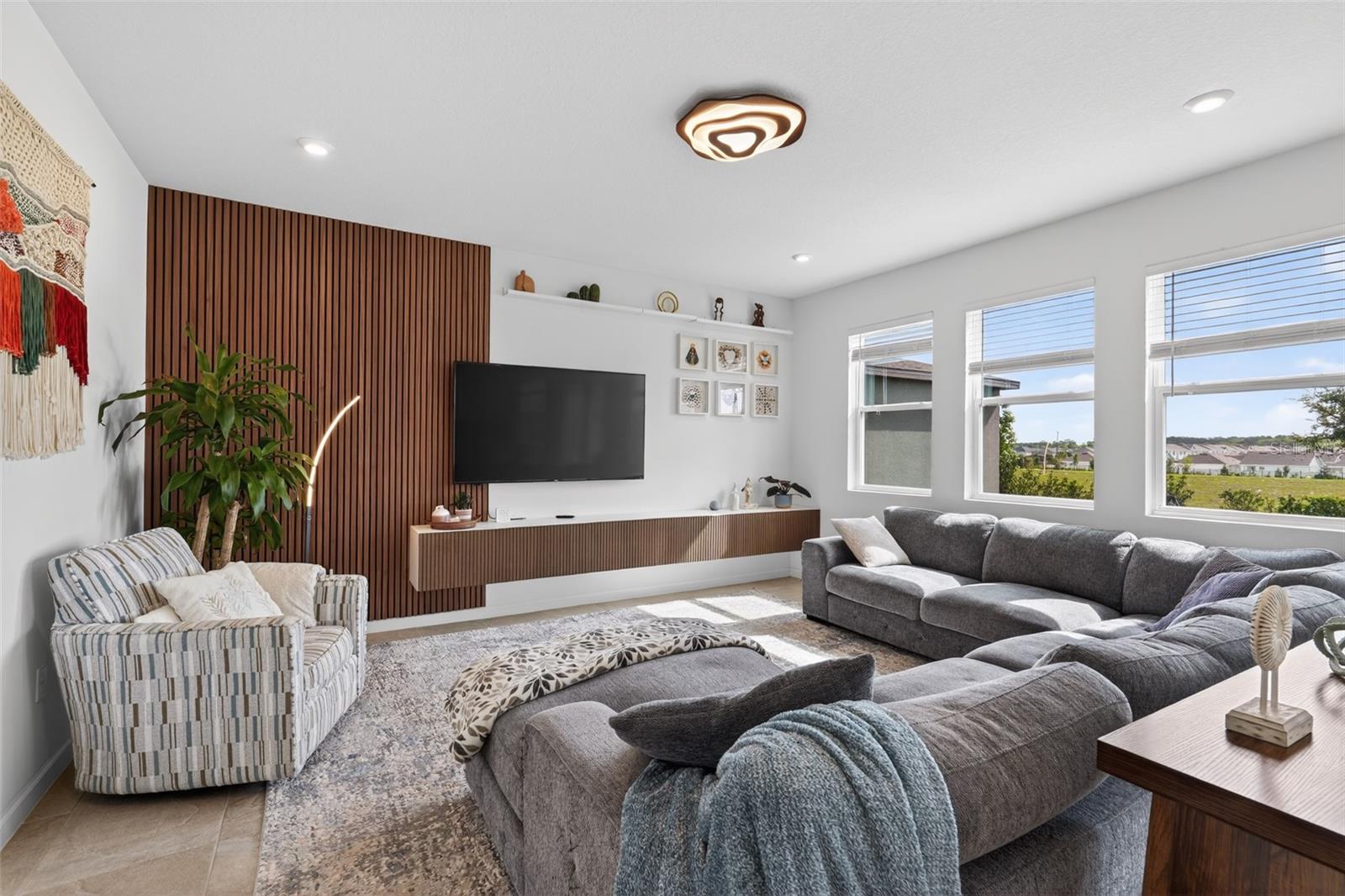 SOLEIL AT WESTSIDE - Residential