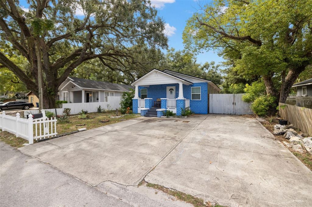 Photo of 8012 N 11th Street, Tampa, FL 33604 (MLS # TB8433236)