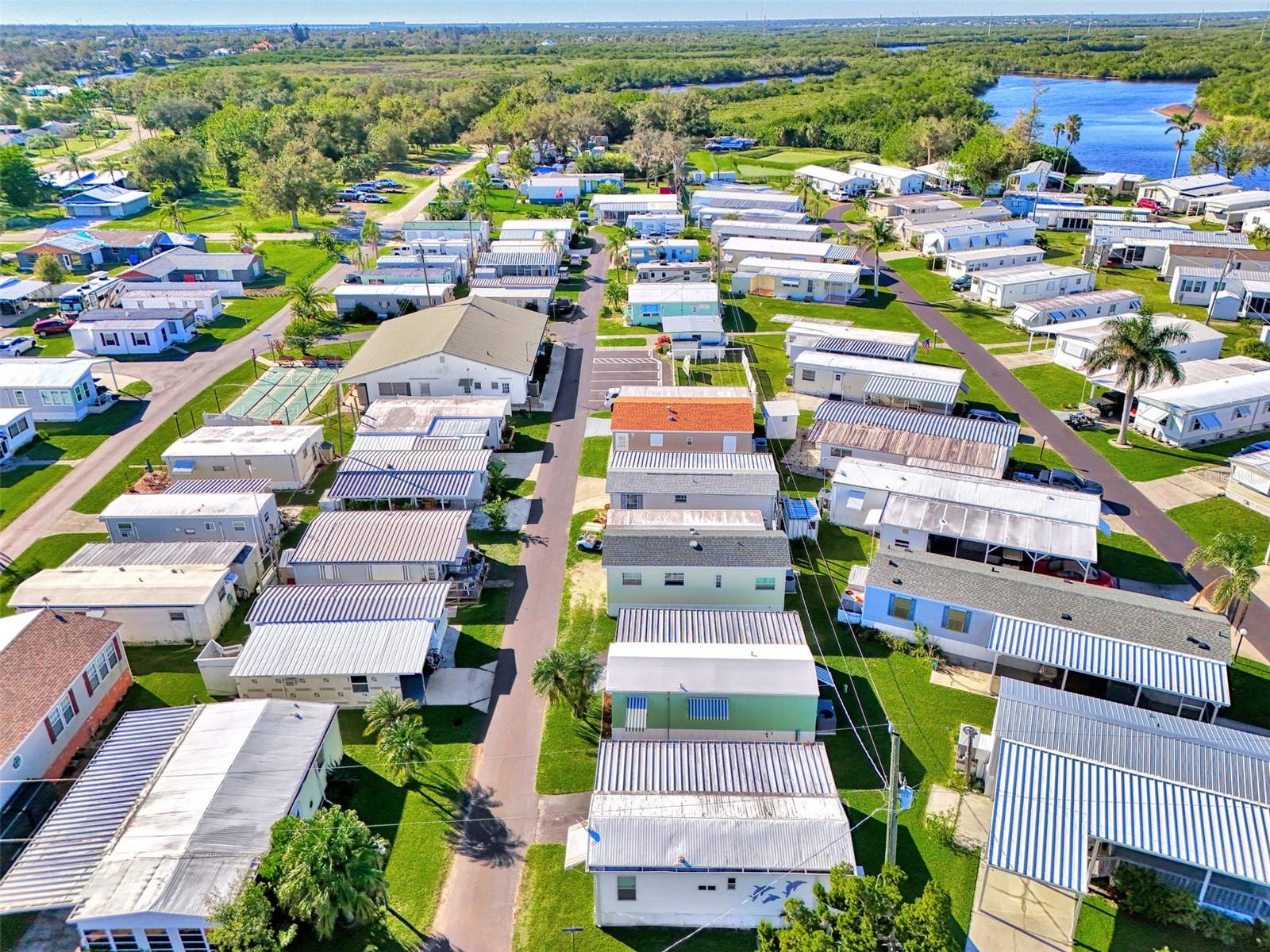 LAZY LAGOON MOB HME PARK COOP - Residential