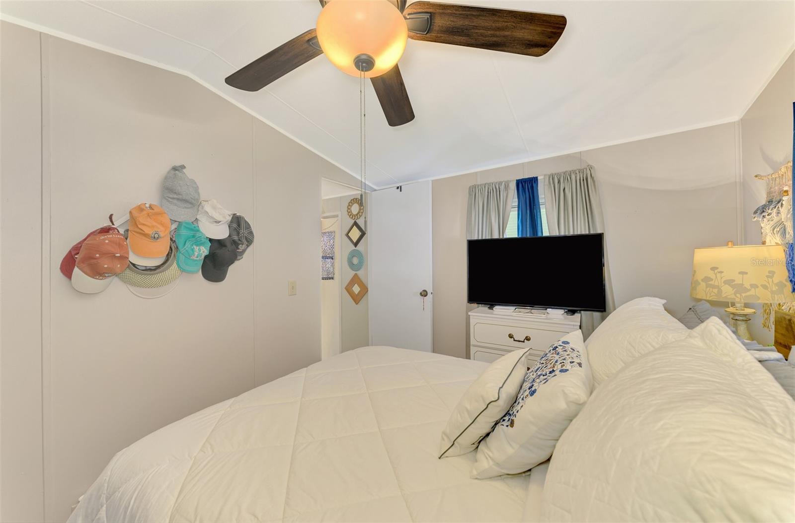 LAZY LAGOON MOB HME PARK COOP - Residential