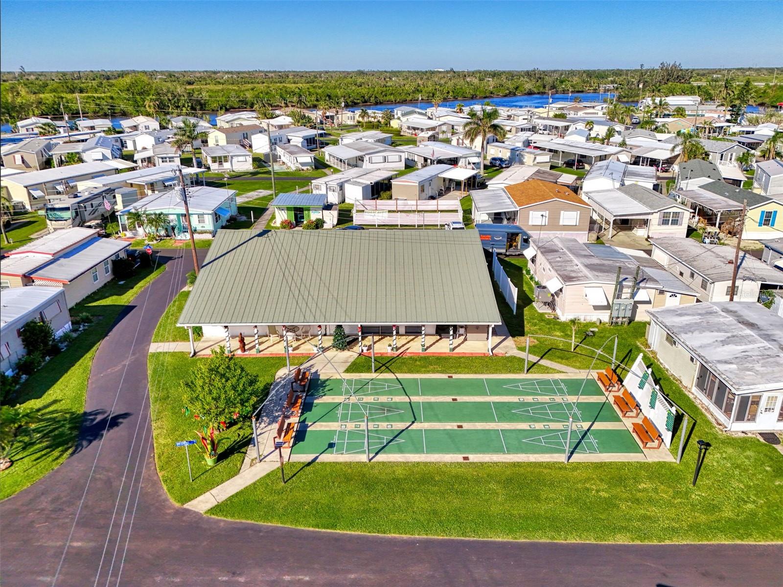 LAZY LAGOON MOB HME PARK COOP - Residential