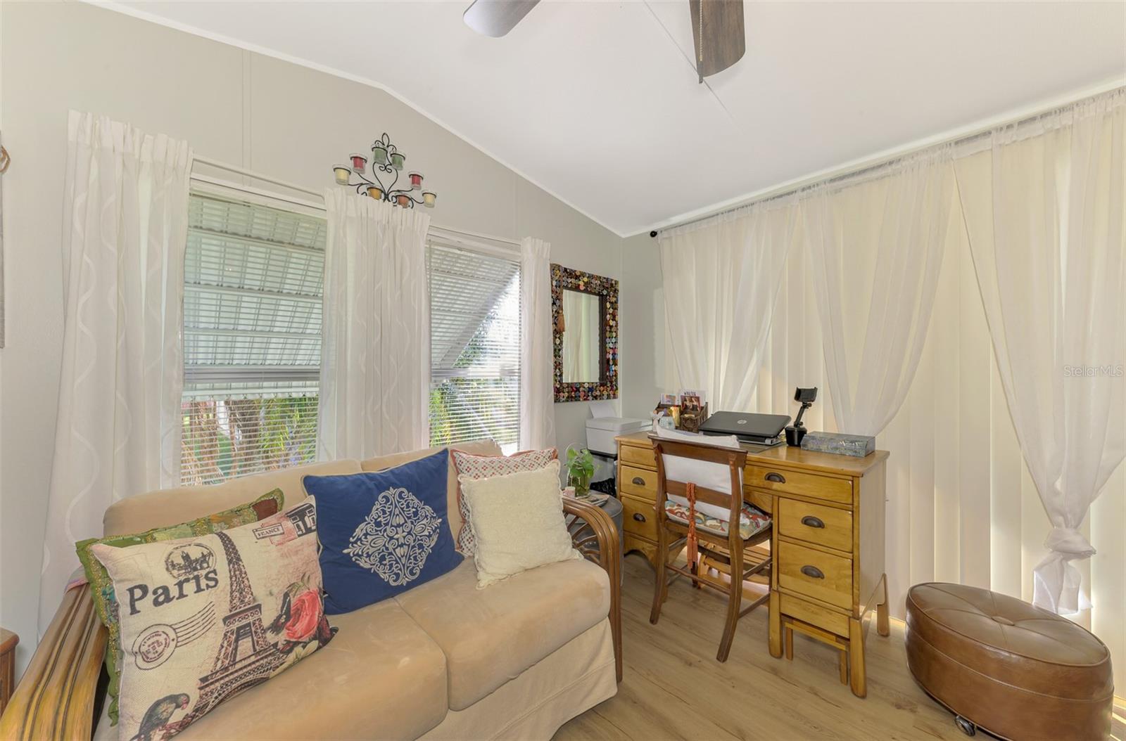 LAZY LAGOON MOB HME PARK COOP - Residential