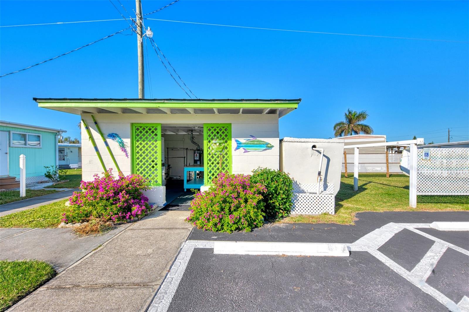 LAZY LAGOON MOB HME PARK COOP - Residential