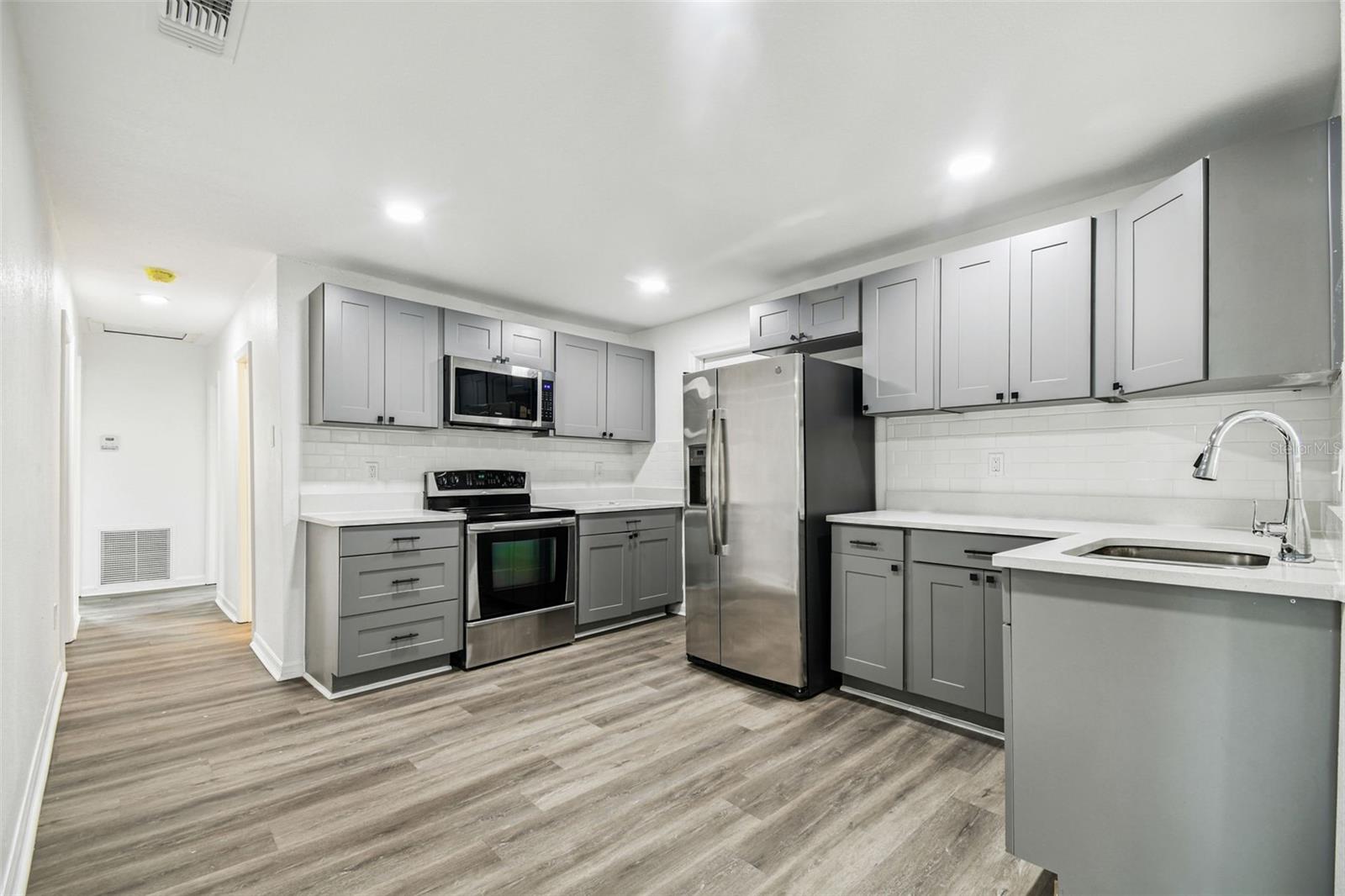 HILLS SUB - Residential