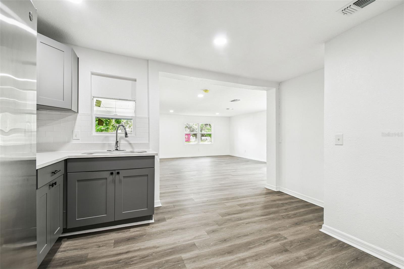 HILLS SUB - Residential