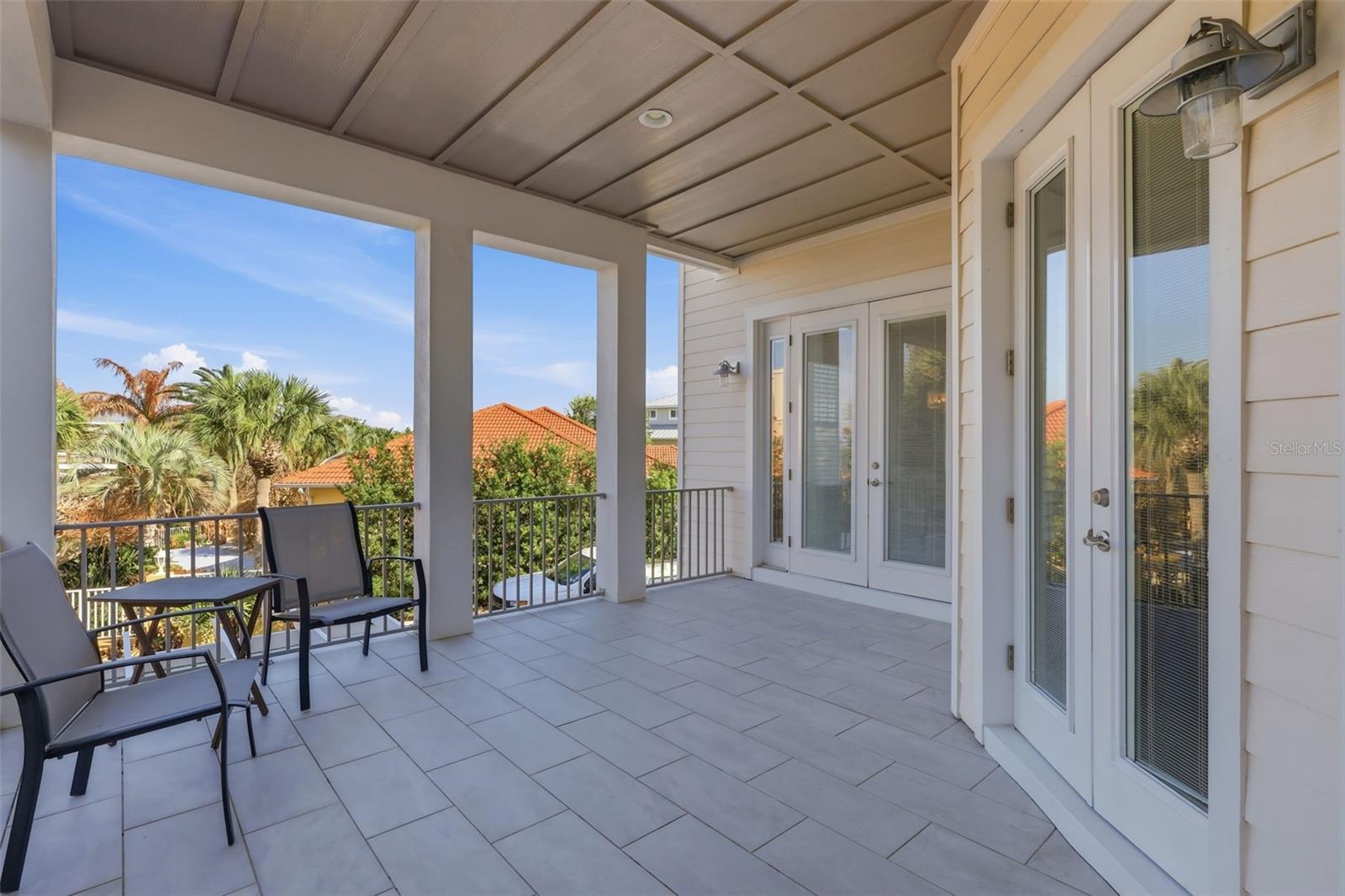 INLET VILLAS - Residential