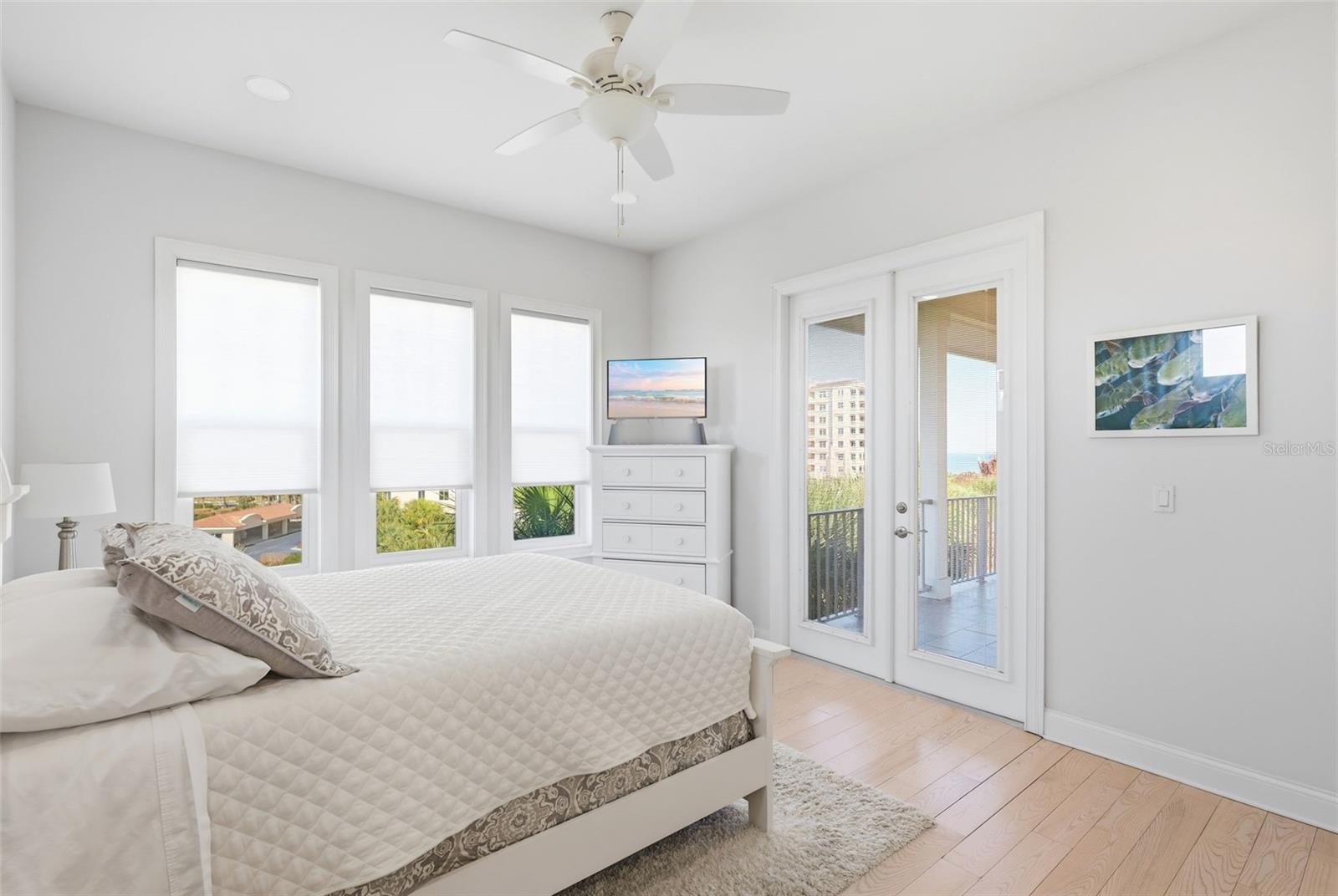 INLET VILLAS - Residential