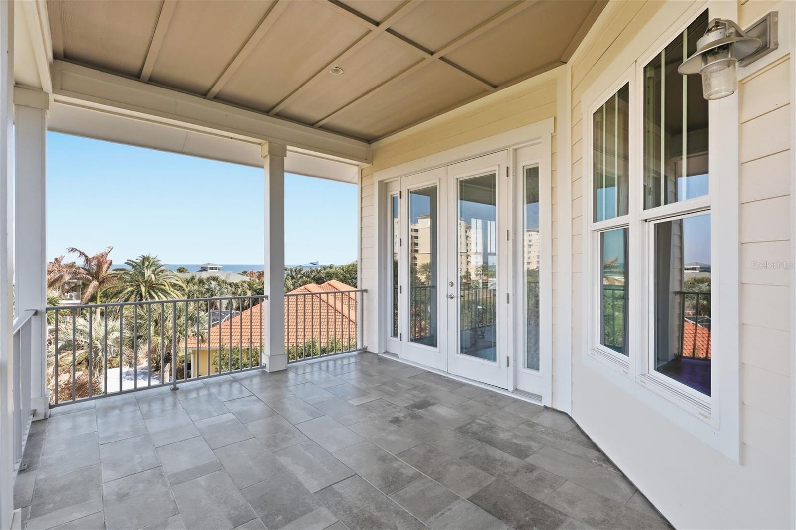 INLET VILLAS - Residential