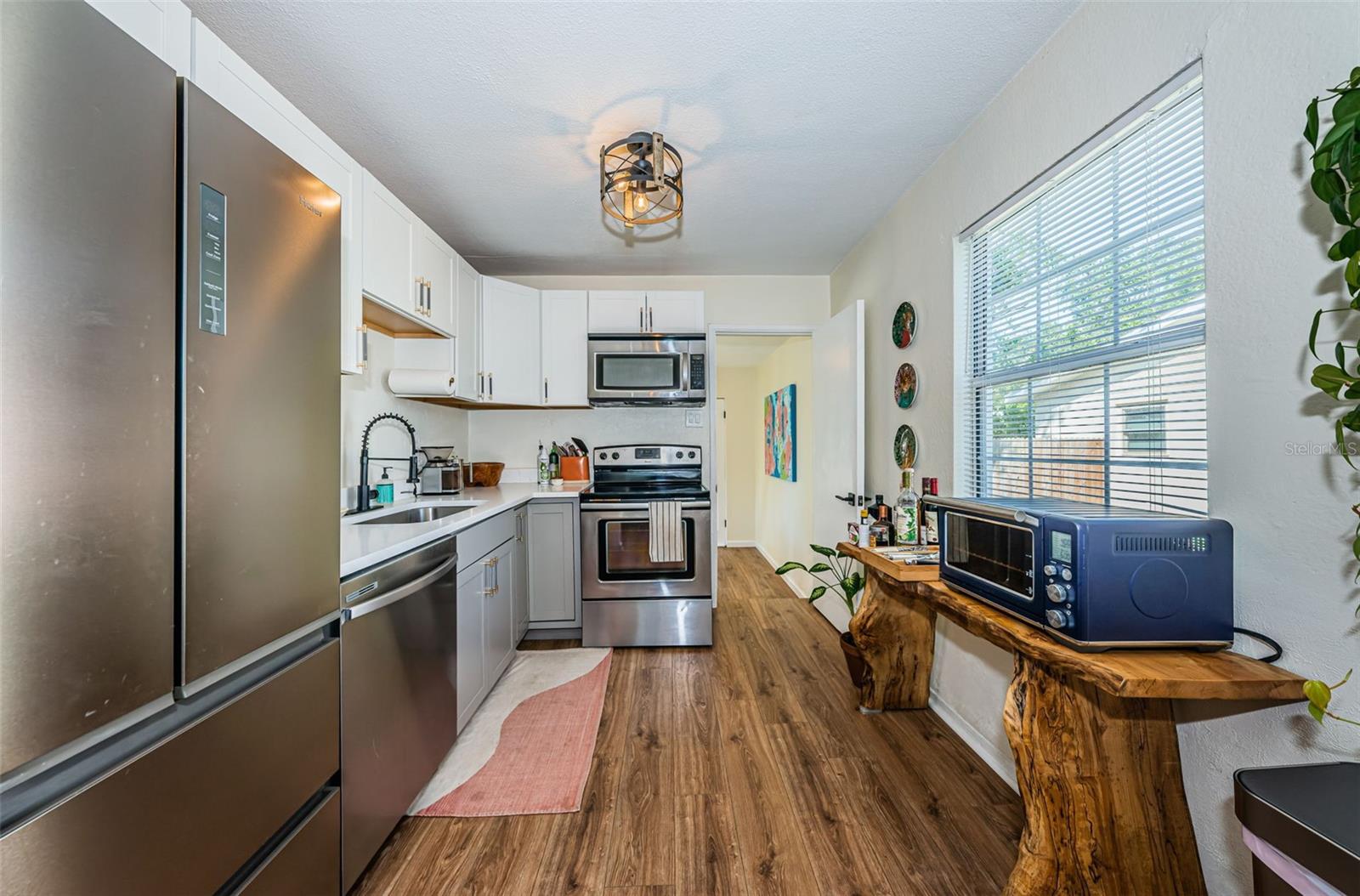 ROUSE MANOR - Residential