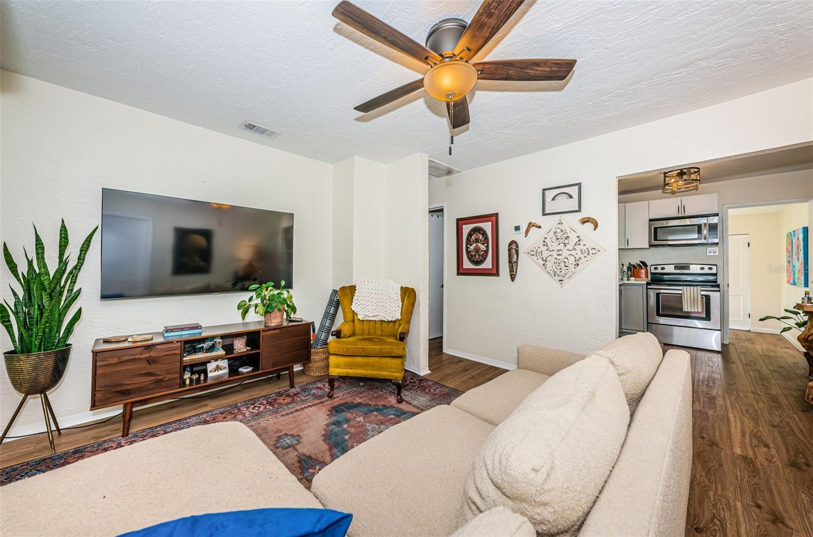 ROUSE MANOR - Residential