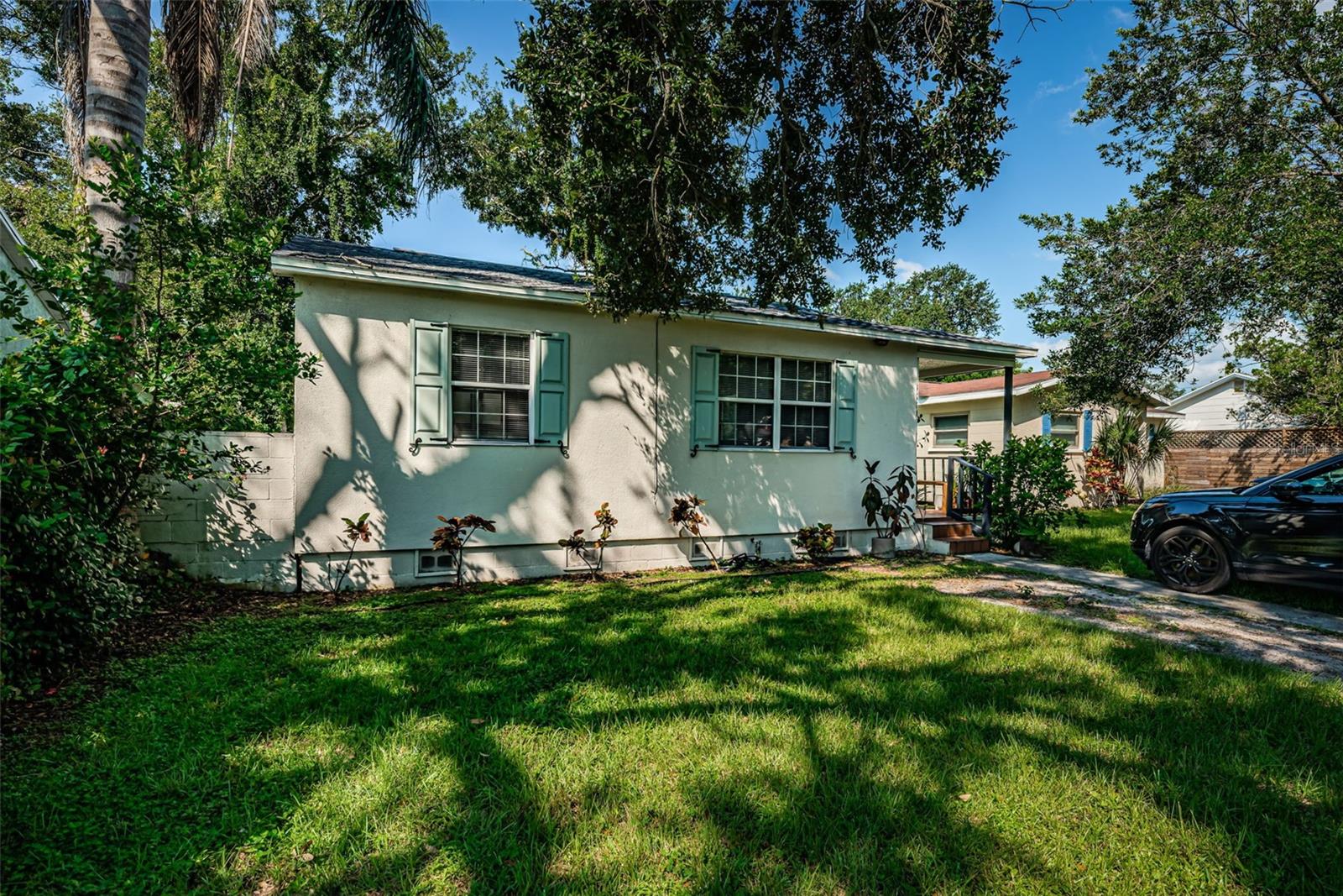 ROUSE MANOR - Residential