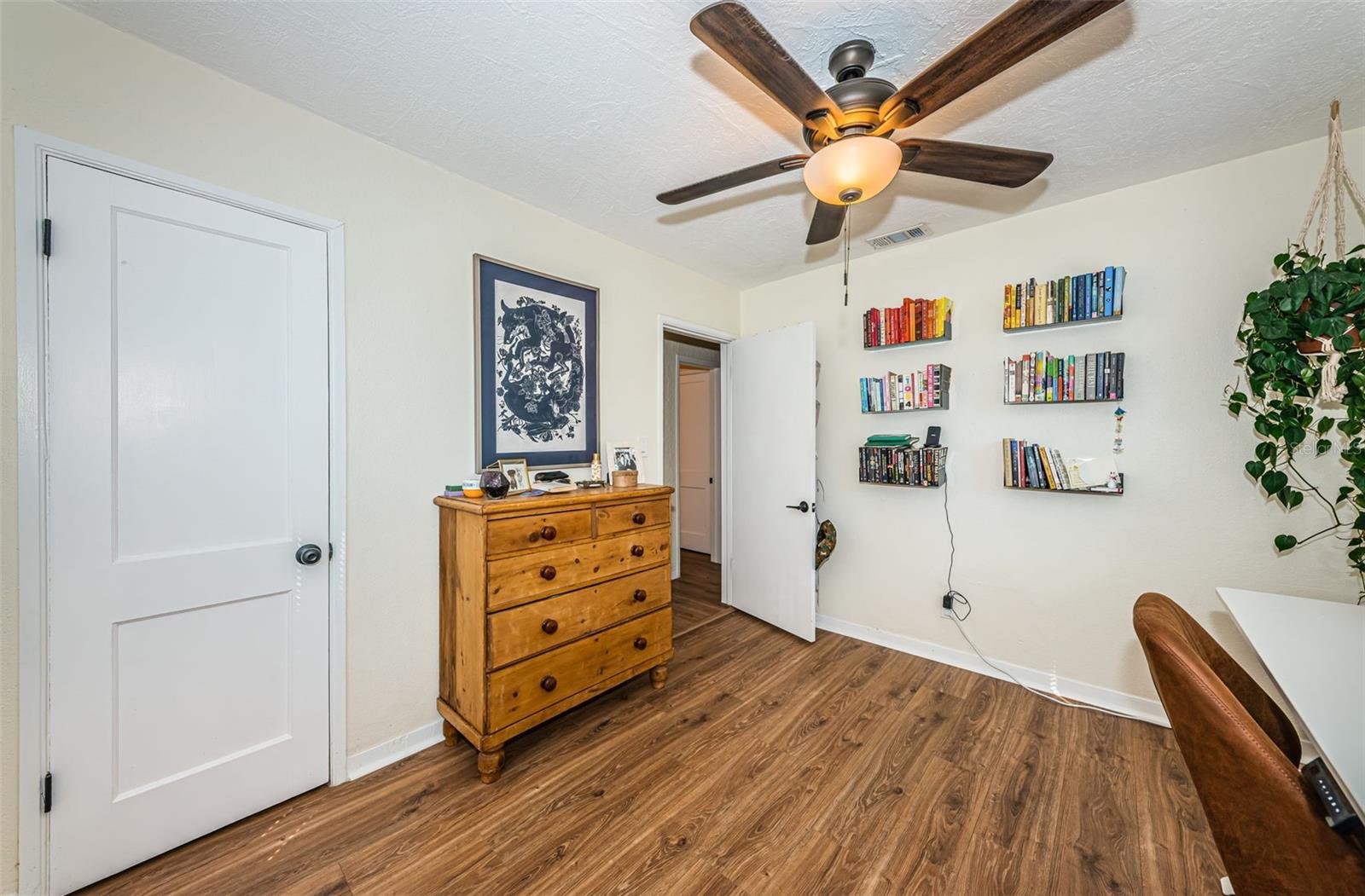 ROUSE MANOR - Residential