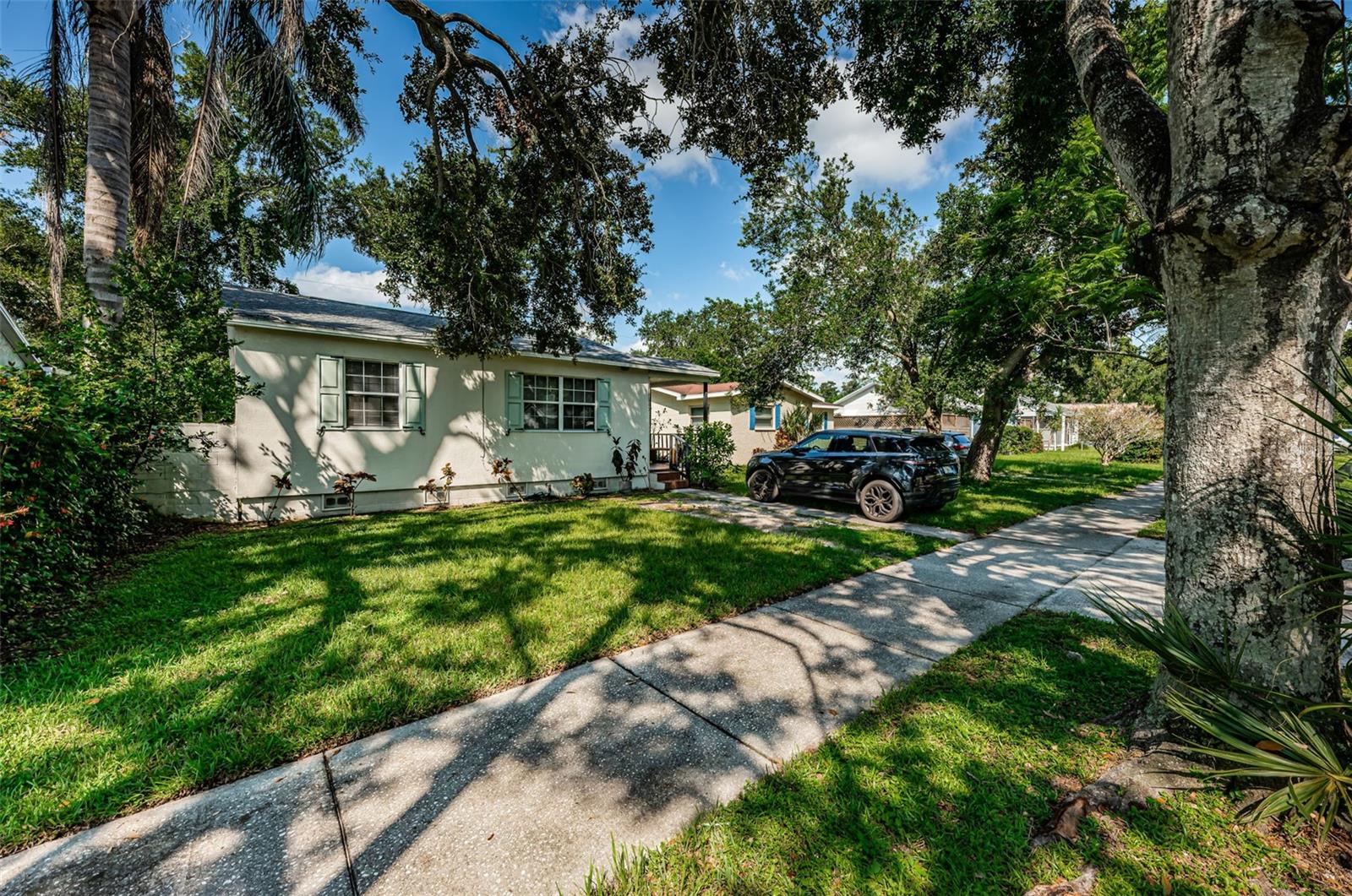 ROUSE MANOR - Residential