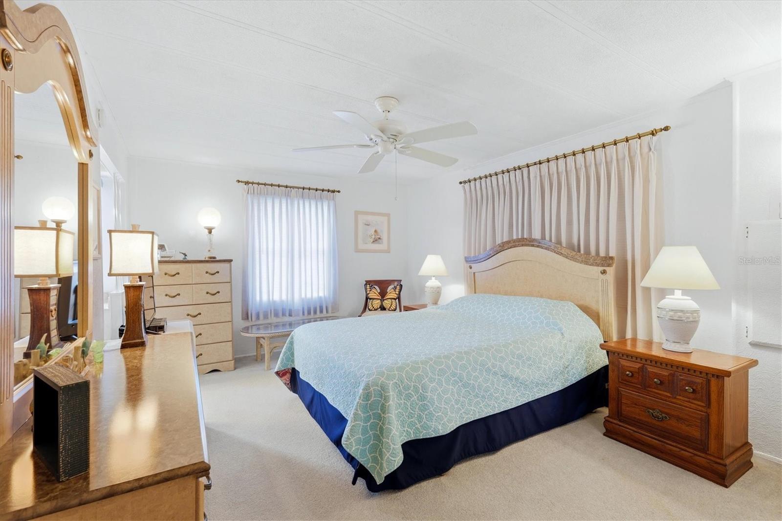 SHADOW BROOK MOBILE HOME - Residential