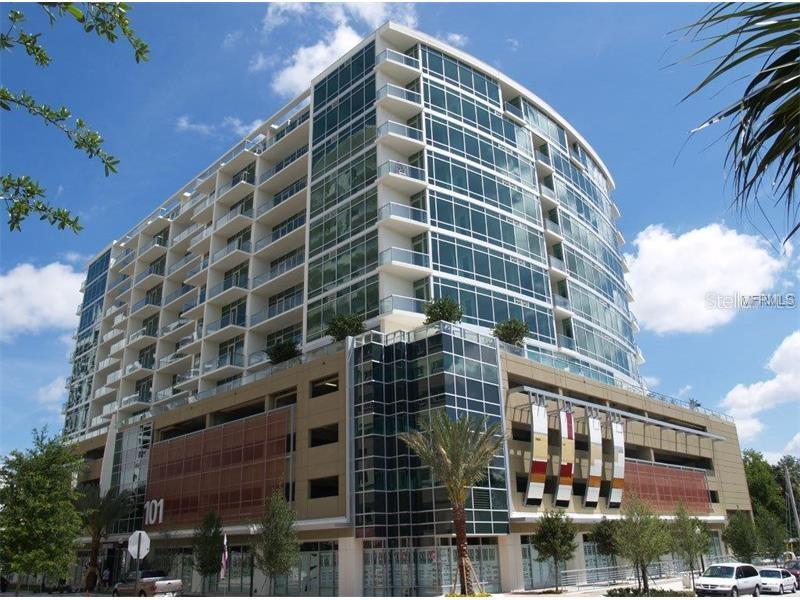 Amazing opportunity to lease at The 101 Eola in Thornton Park! This 1-bedroom, 1-bath condo (Unit #1017) features floor-to-ceiling windows, custom window treatments, designer engineered hardwood flooring in the living areas, and a spacious master suite with new carpet and a walk-in closet. The kitchen is equipped with stainless steel appliances and granite countertops, plus a full-size washer and dryer in-unit.
Enjoy expansive views from the 10th floor and access to building amenities including a 5th-floor newly updated pool, spa, 24-hour fitness center, concierge, secured garage parking. Located just steps from Lake Eola, Publix, coffee shops, restaurants, and the vibrant Thornton Park District neighborhood.