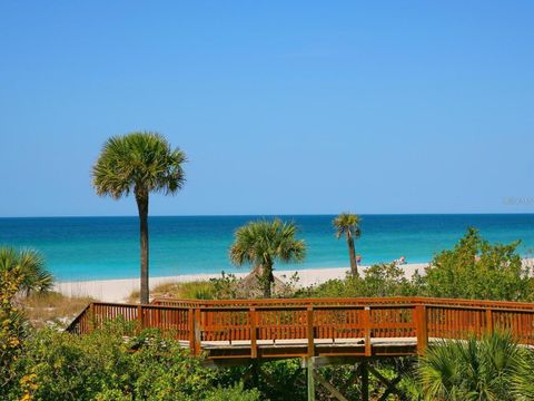 A home in LONGBOAT KEY