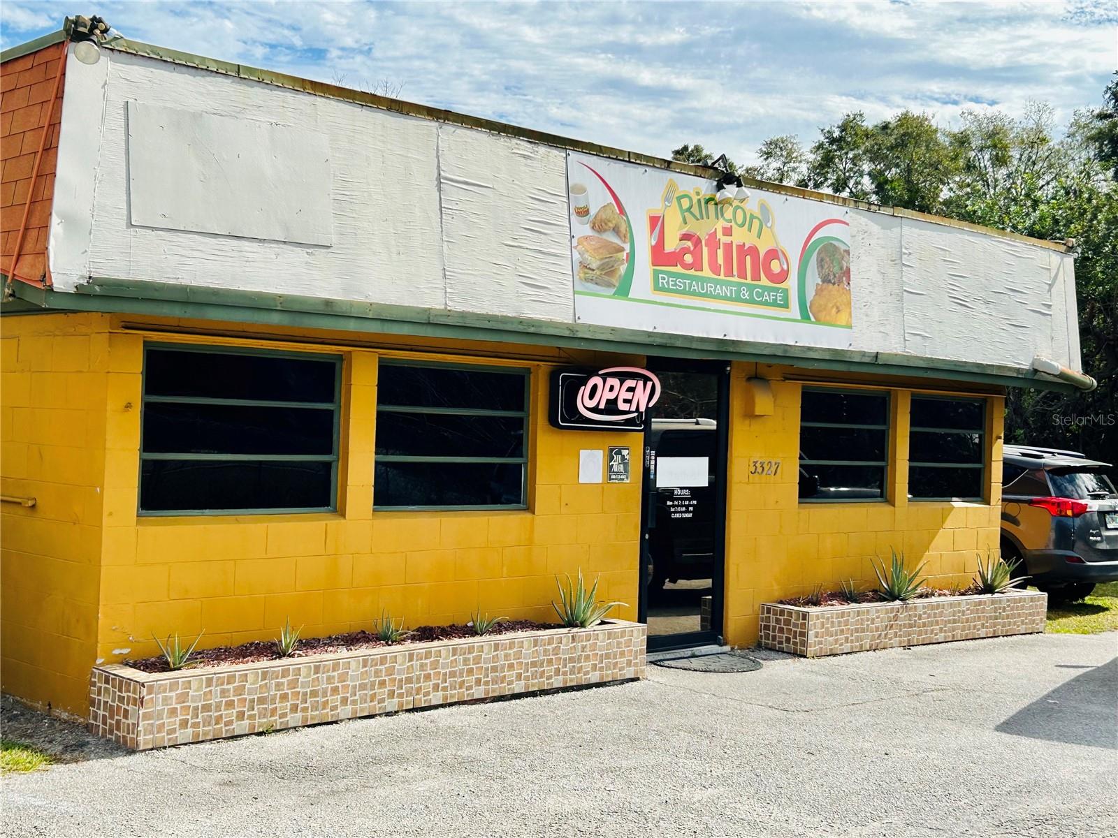 3327 FORSYTH ROAD