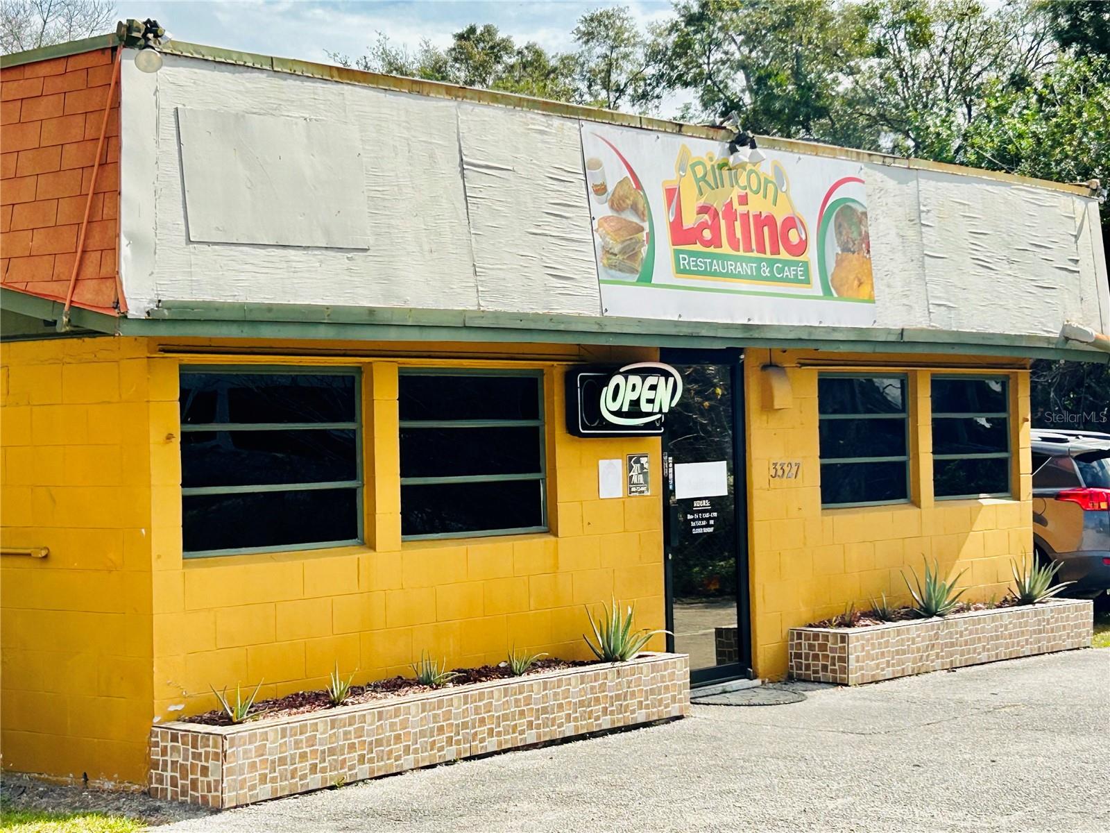 3327 FORSYTH ROAD