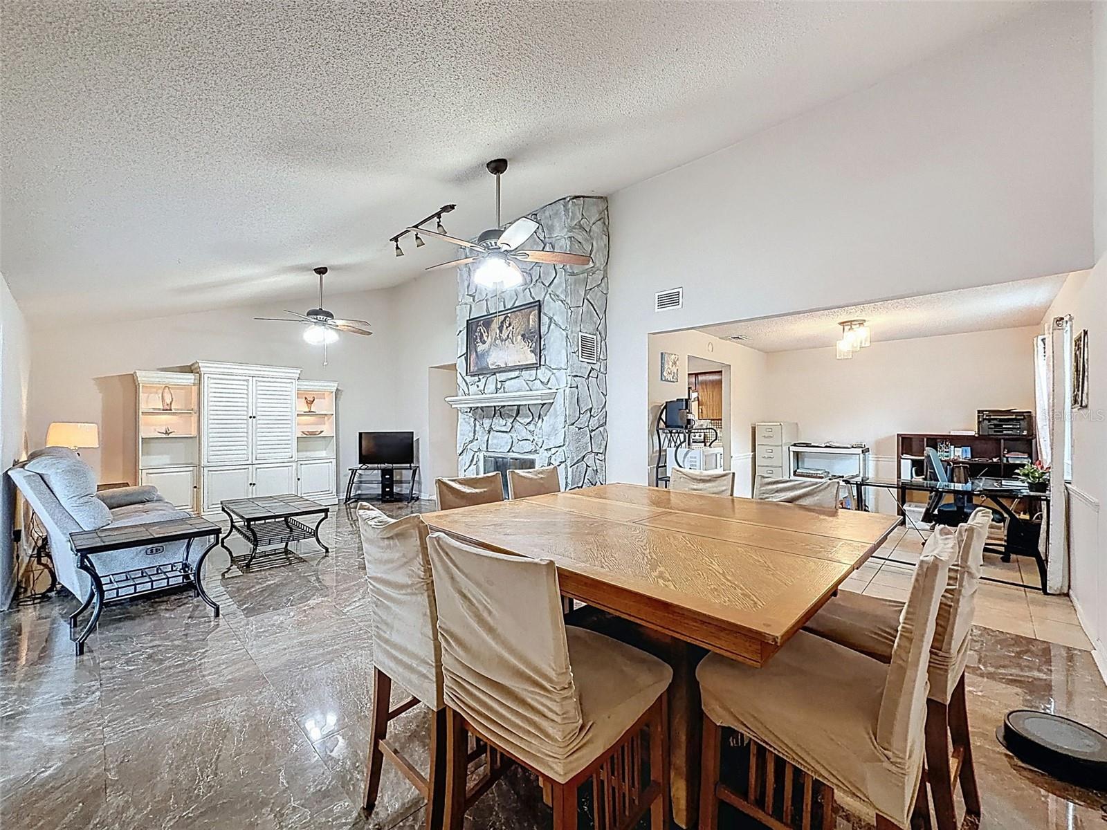 VIVA VILLAS 1ST ADD - Residential