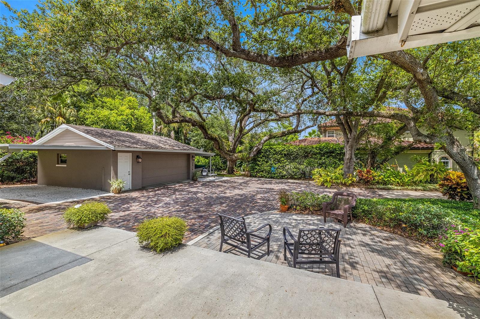 BAYSHORE CREST - Land