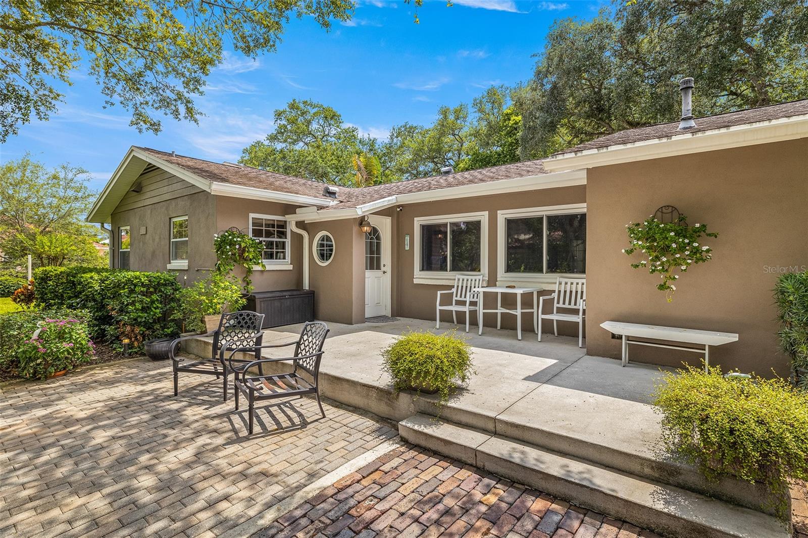 BAYSHORE CREST - Land