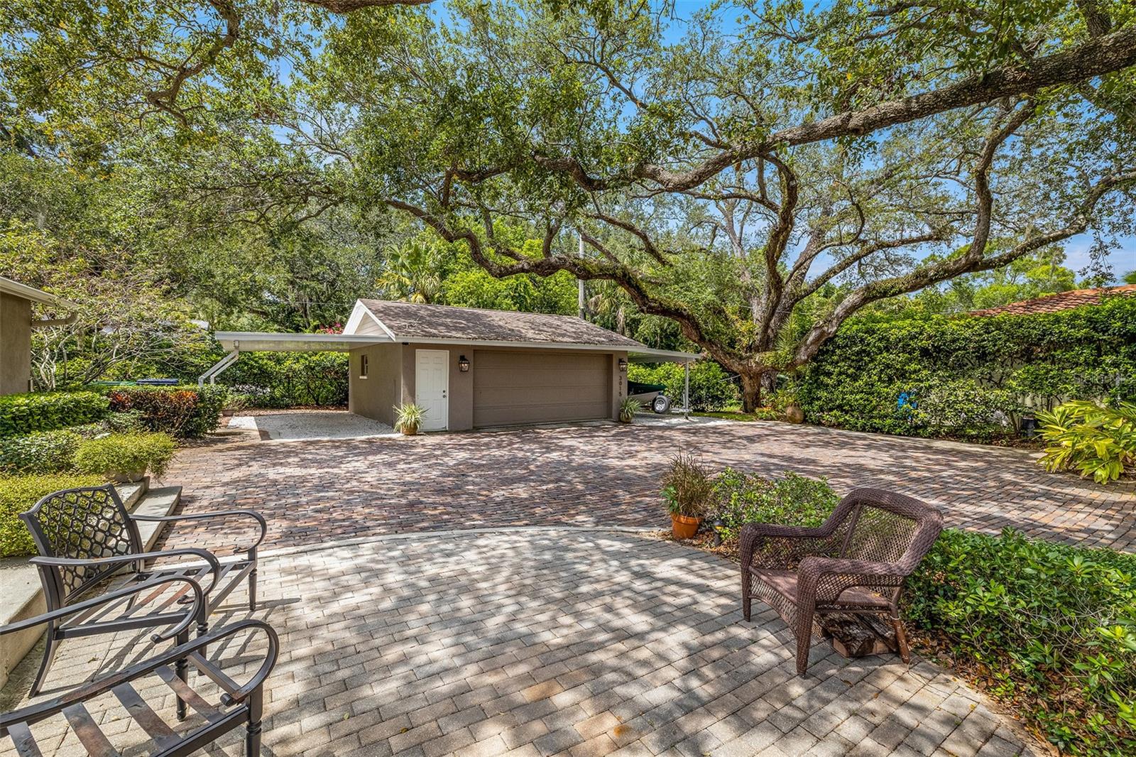 BAYSHORE CREST - Land