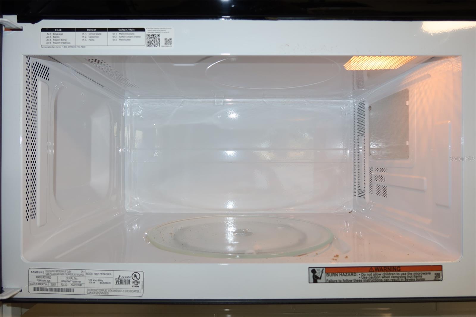 SIESTA TERRACE FIRST ADD - Residential Lease