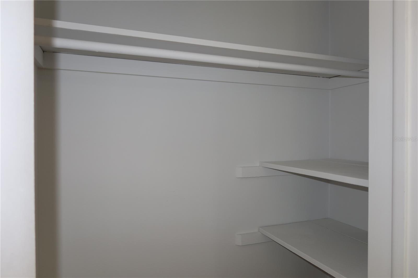 SIESTA TERRACE FIRST ADD - Residential Lease