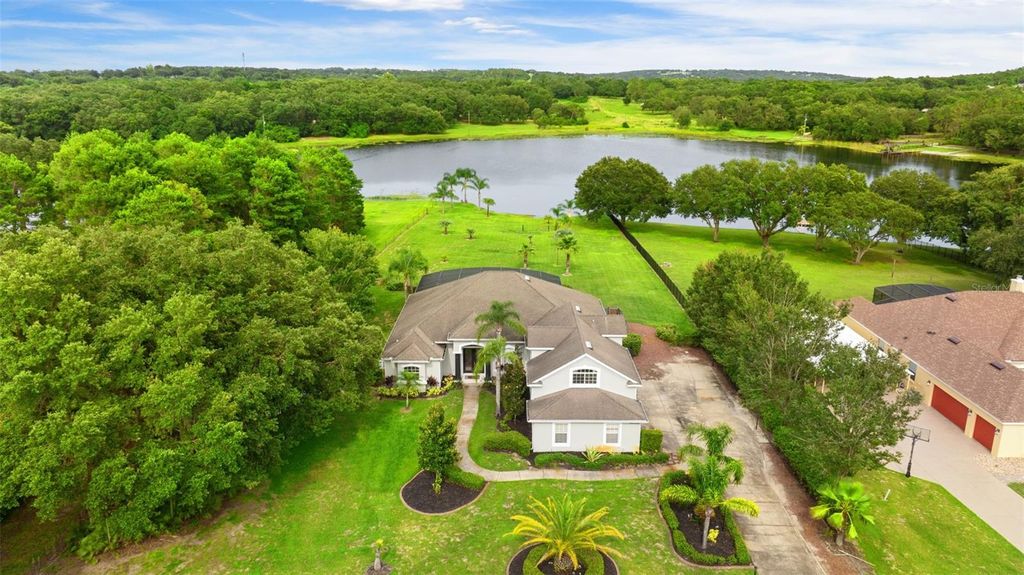 Photo of 10701 Dark Water Court, Clermont, FL 34715 (MLS # O6376733)