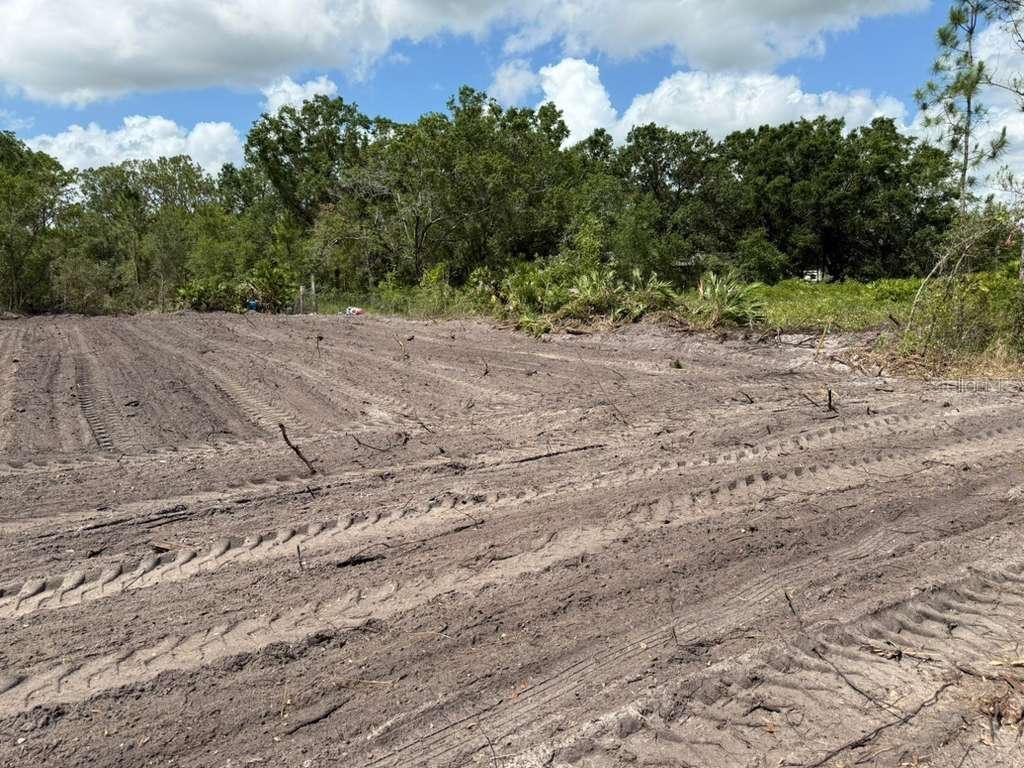 APL RED HILL FARMS ADD - Land