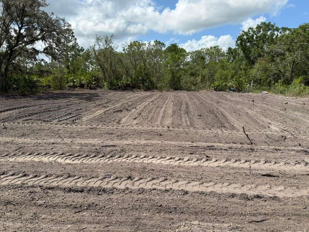 APL RED HILL FARMS ADD - Land