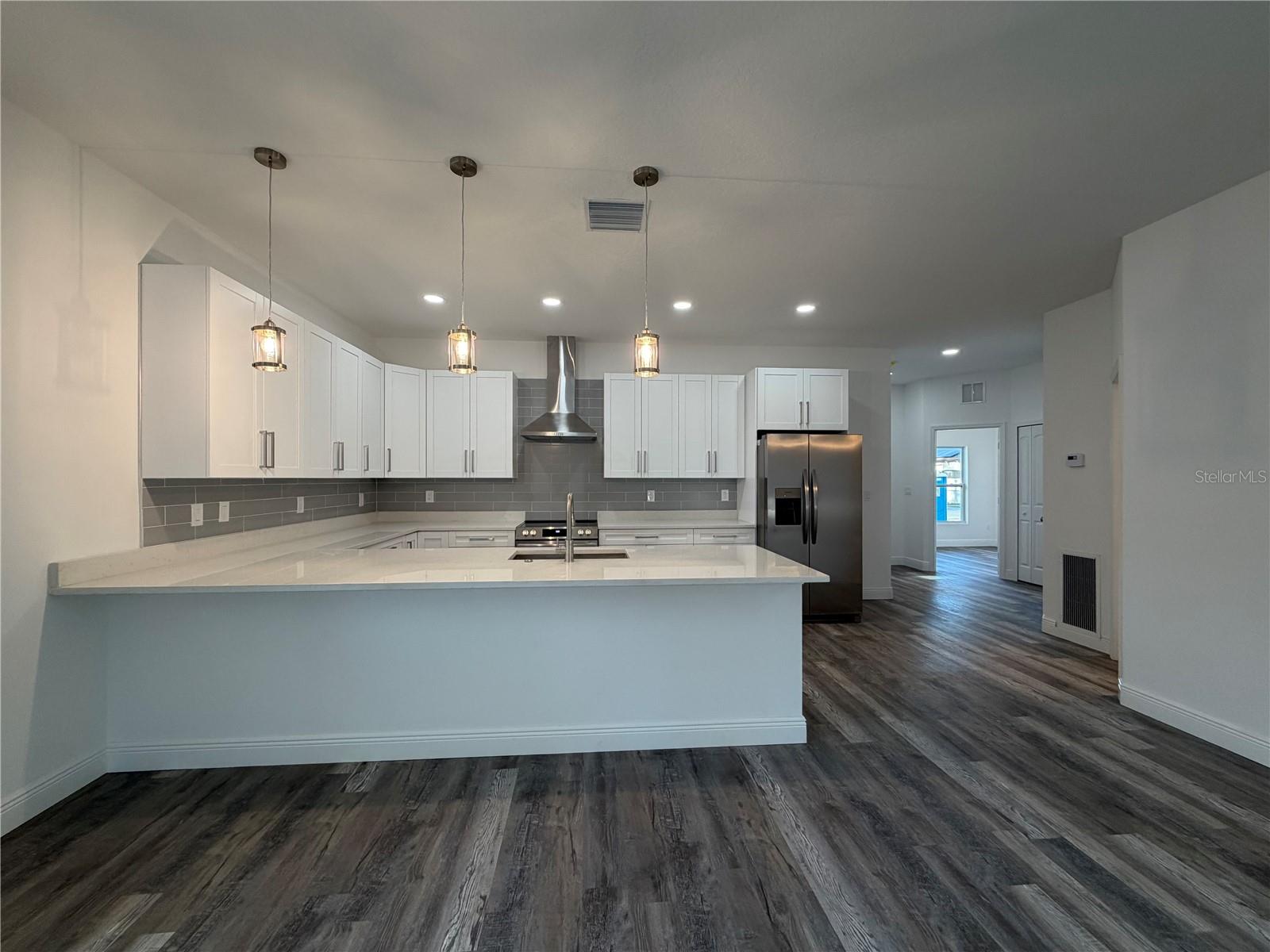 MADISON HEIGHTS - Residential